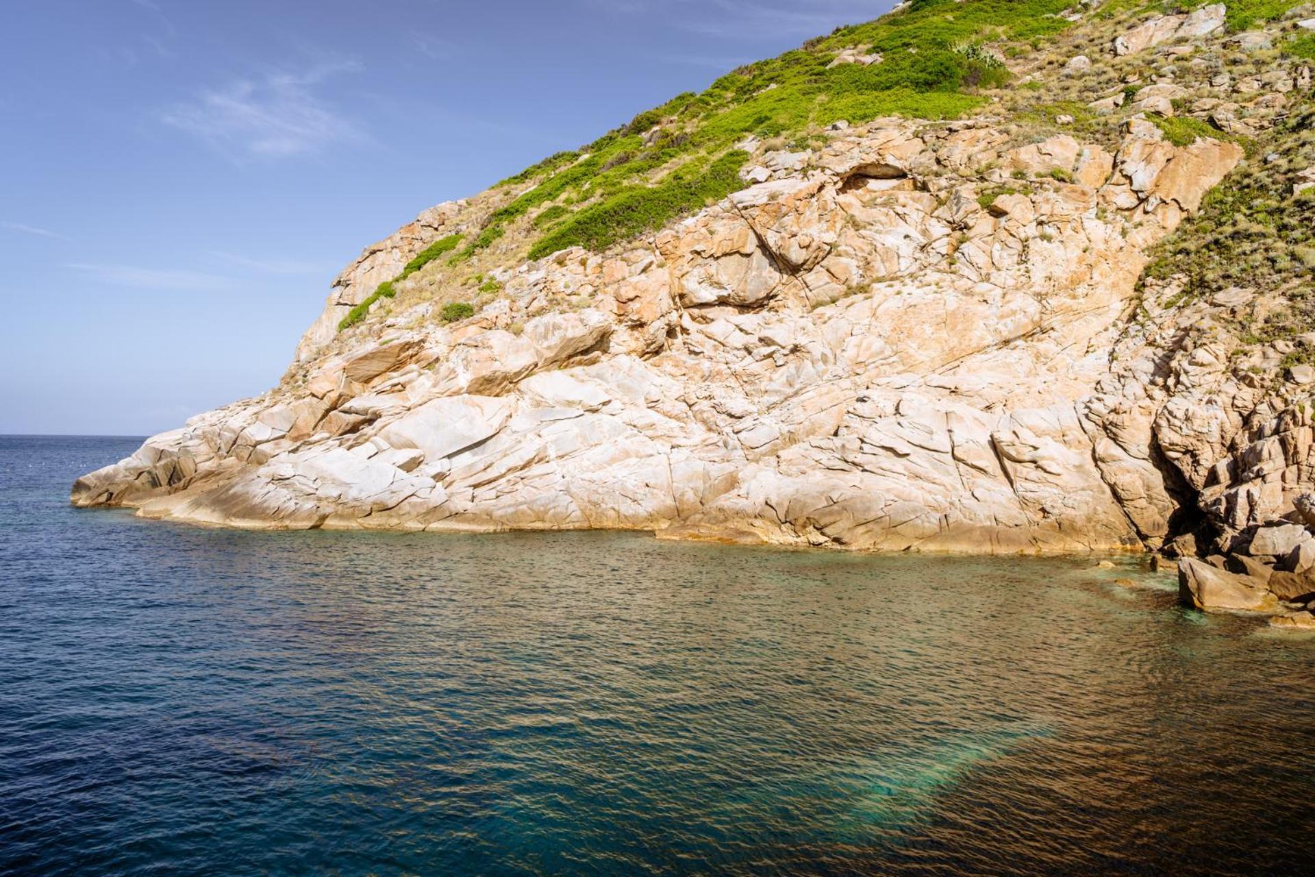 Resort Faro Di Punta Fenaio Campese  Ngoại thất bức ảnh